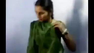 Desi doggy style sex video of an orthodox bhabhi