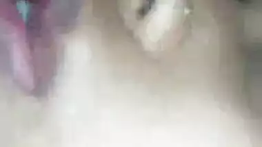 Married teen pussy fucking and nipple sucking video