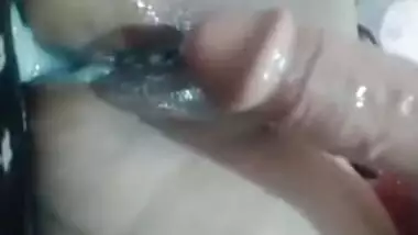 Unsatisfied Horny Bhabi Masturbating