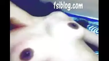 Desi girl masturbating and moaning in pleasure