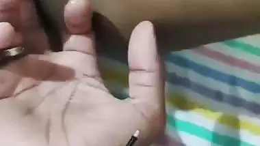 Big boob Bhabhi enjoys when her Devar fingers her pussy