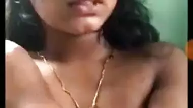 Desi babe exposes XXX boobs on phone camera for a rich online friend