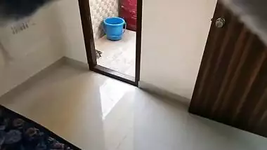 Tamil maid swathi sucking owner dick