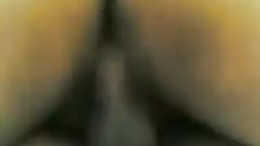 Tamil girl get fucked but, the dude does it wery bad