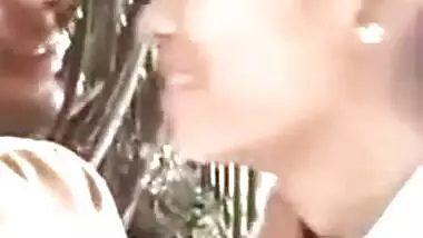 Indian lovelace feels up XXX girlfriend and kisses her in the fresh air