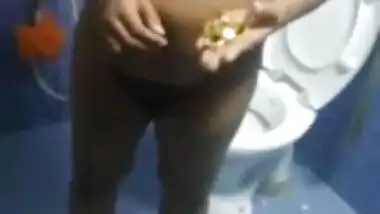 Tamil nadu housewife