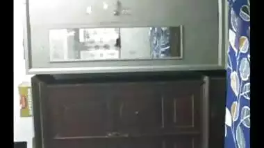 Tamil Wife Cloth changing