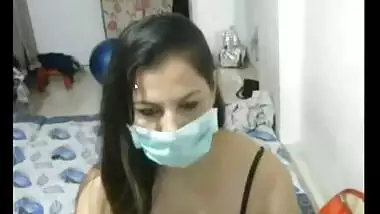 Mature bhabhi seducing and satisfying young guys on webcam