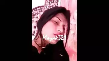 MERE MAMMY DIKHOO PLZ