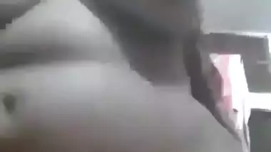 Local sex MMS of unsatisfied chubby wife masturbating