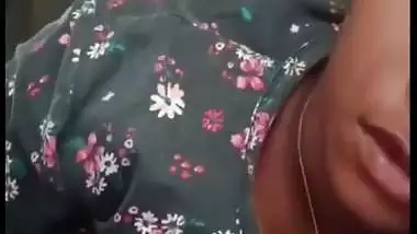 Madurai lady hot Tamil sex video of sucking multiple dicks