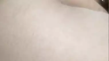 Chubby Dehati wife bald pussy fingering