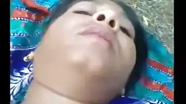 Bangladeshi maid outdoor sex with neighbor