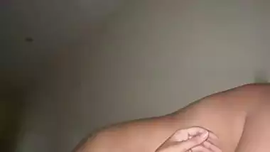 Indian Newly Married Couple’s hot honeymoon sex video