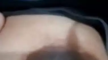 Today Exclusive- Sexy Lankan Girl Showing Her Boobs On Video Call Part 1