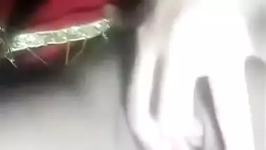 Village girl fingering her virgin pussy hole