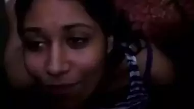 Young college girlâ€™s Desi cum facial act on cam
