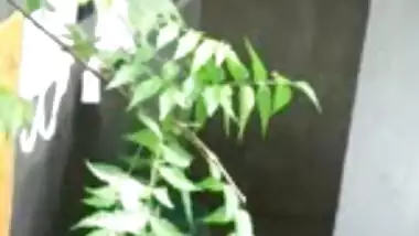 Big boobs Desi bhabhi nude bathing neighbor boy caught by