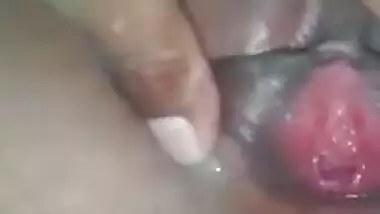 Indian village girl doing a dick massage with happy ending