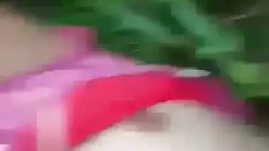 Nasty pervert fucks GF’s pussy outdoors in Nepali sex video