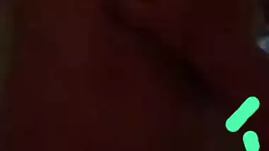 Lover fingering GF pussy before fucking in FSI xxx