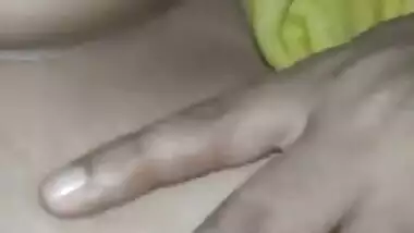 Desi girls is slaves of feelings pretending to sleep and being pawed